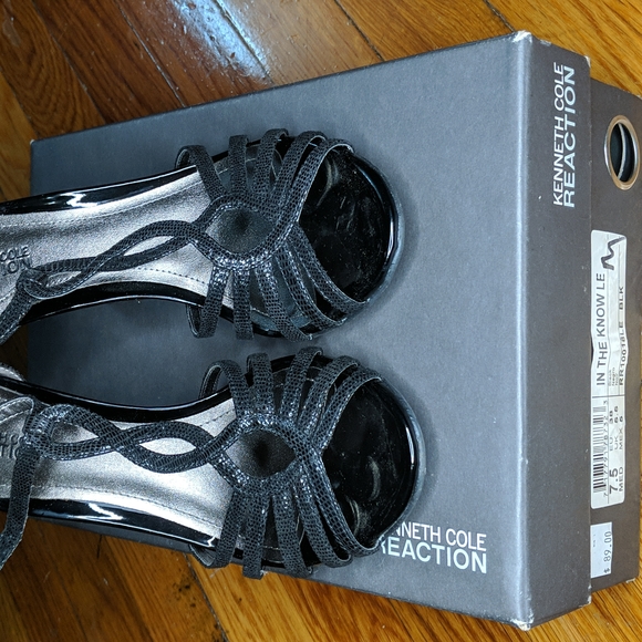 Kenneth Cole Reaction in the know Le black heels - Picture 6 of 7